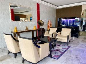Royals Star Hotel