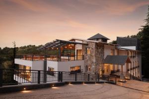 juSTa Hollow Oak, Mussoorie