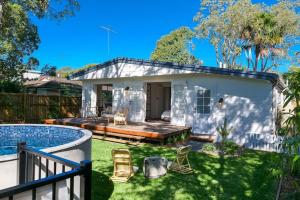 The River Shack, Vintage Luxe, Right Beside River - Ubytování bez kategorie ve městě Noosaville