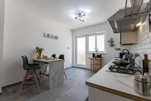 Panoramic apartment on the beach AC