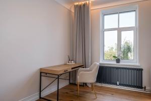 Quiet Minimalist Apartment by Innorental