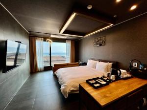 Gyeongnam goseong Hotel With7