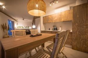 K-MOON by Nuka Homes