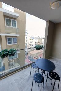 Spacious 3BR Apt with Balcony close to Valletta by 360 Estates