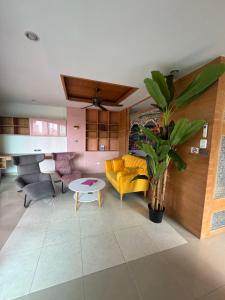 Pattaya Condo Wongamat Privacy Resort - Naklua