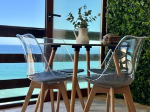Vistas al Mar, Piscina y Playa