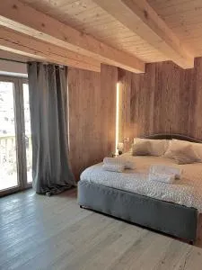 Boutique Alpine One-Bedroom by SupaStays - Via Lyssandrin 8 - La Saxe