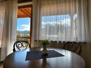 Apartament Świerkowy z ogródkiem