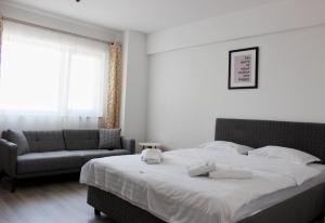 Deluxe Apartments on G Enescu Blvd near Stefan Cel Mare University Suceava