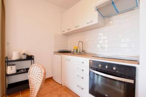 Hygge Home with Seaside and Golf-View Balcony