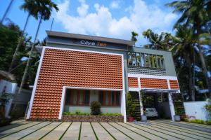 Clive Ten Resorts Athirapilly