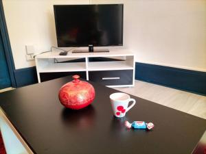 Appartements Charles III hyper centre 2 pers -menage ecologique : photos des chambres