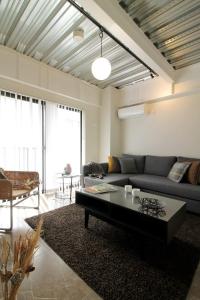 b hotel Komachi - City Retreat with BREAKFAST