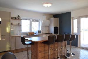 Holiday House Risika Seaview