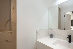 Appartement neuf vue mer au coeur de la Flotte