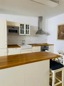 VILLA FALI - Pedralba