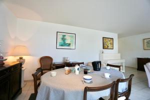 Appartements Les embruns *100m dela mer* parking* : photos des chambres