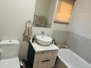 Luxury 3 Bedroom Apartment in Carlswald