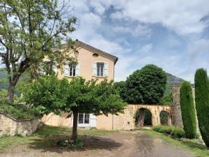 Appartements Les gites du chateau : photos des chambres