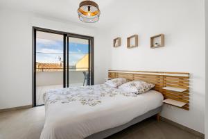 Appartements La Pinede de La Turbie - Appt vue mer et montagne : photos des chambres
