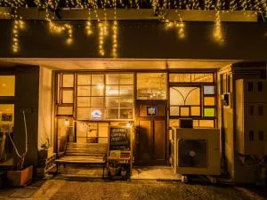 ArtBar & GuestHouse ennova - Atami