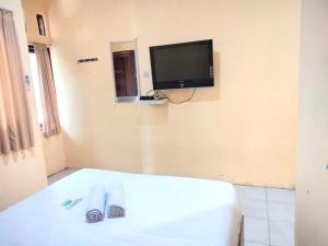 Wisma Mutiara near Alun Alun Demak Mitra RedDoorz