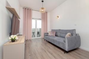 Cosy Apartment with Balcony in Rzeszów by Renters