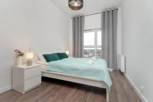 Cosy Apartment with Balcony in Rzeszów by Noclegi Renters - Malawa
