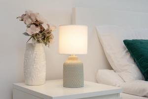 Cosy Apartment with Balcony in Rzeszów by Noclegi Renters