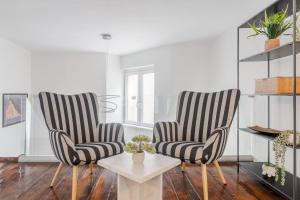 Apartament Ultra-Central Lux + Free Parking + Self Check-In