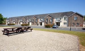 Knightsbrook Hotel Courtyard Accommodation