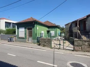 Agra Pet House I - Ermesinde