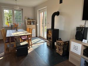 DOM NA KASZUBACH, SAUNA i BALIA