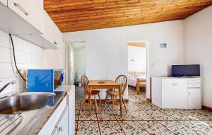 Pet Friendly Home In Saint-Savinien