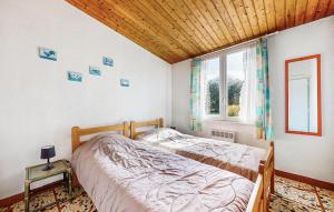Pet Friendly Home In Saint-Savinien