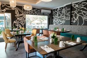 The Rockley by Ocean Hotels - Breakfast Included