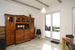 naturnah, mit Terrasse, Garten und Meerblick - Ferienwohnung auf dem Teschenberg