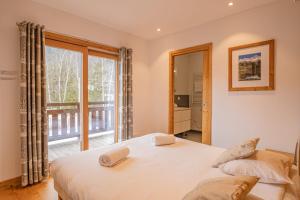 Grand Paradis- Modern 3 bedroom apartment with spectacular views