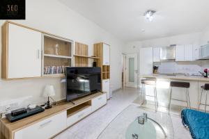 Spacious, central APT in PacevilleSt Julians by 360 Estates