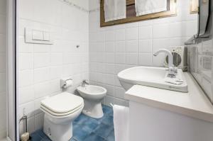 Deiva Marina Sea View Flat with Garage