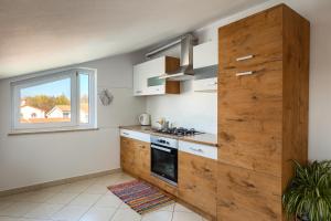 Sunny app Poreč with reserved parking