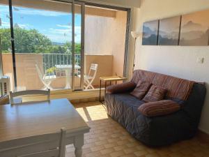 T1 Mezzanine à 10 min des Thermes avec Garage et Wifi - FR-1-553-187