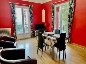 Maison jardin clos avec BBQ, 2 appts tout équipés, proche cures et commerces - FR-1-703-175 - Corsavy