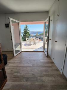 Guest House Karlobag - Villa Rose