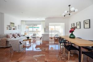 ChezmoiHomes Gran Via Cathedral