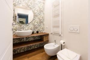 GuestHost - La ringhiera dellacquabella