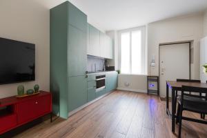 GuestHost - La ringhiera dellacquabella