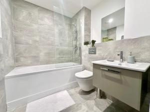 Apartment No 32 with Free use of Gym