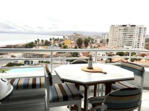 Departamento frente al mar, a pasos de casino Enjoy