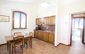 1 Bedroom Amazing Apartment In Gubbio